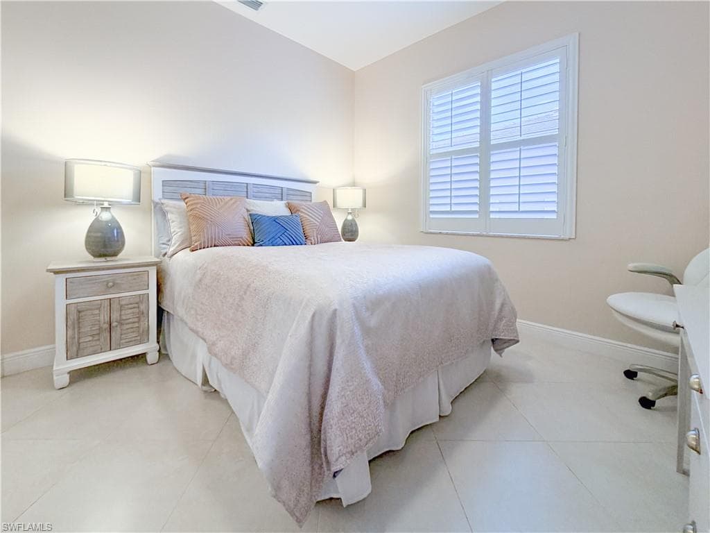 1033 Port Orange WAY-24