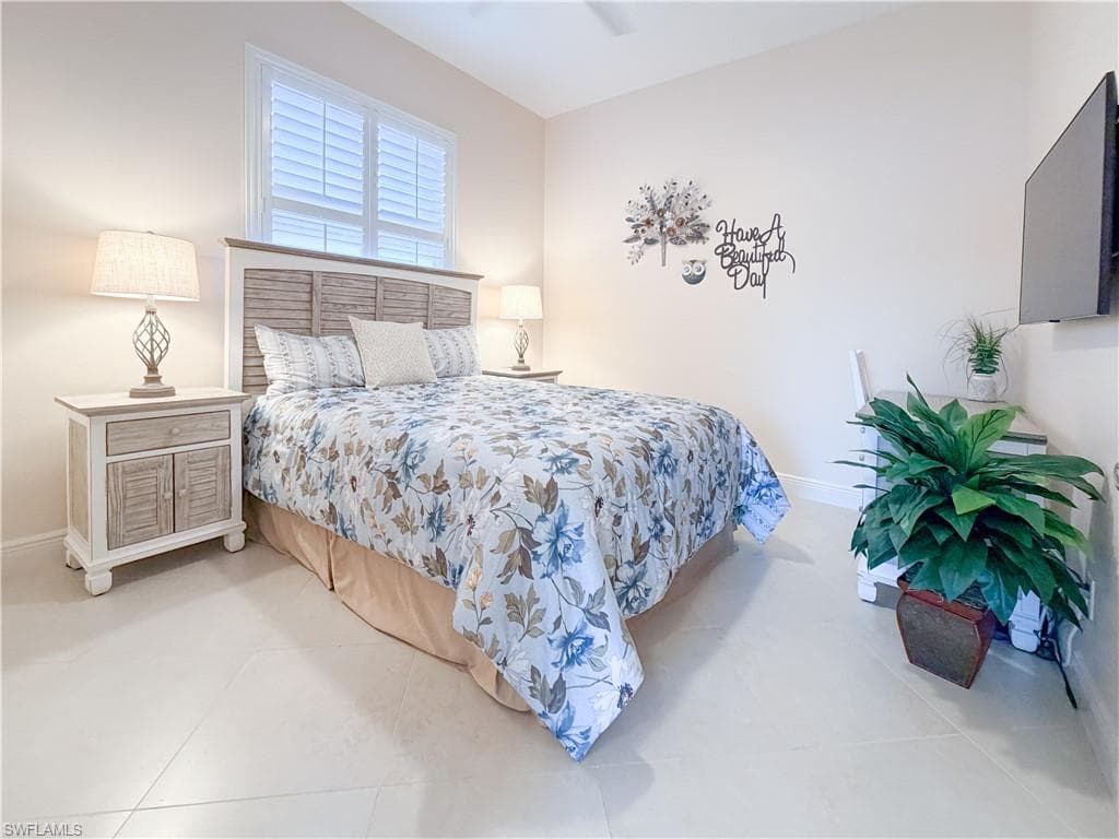 1033 Port Orange WAY-29