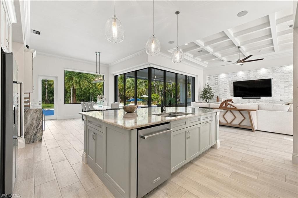 24344 Dietz DR-28