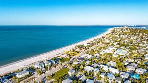 3950 Estero BLVD N-9