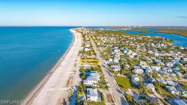 3950 Estero BLVD N-10