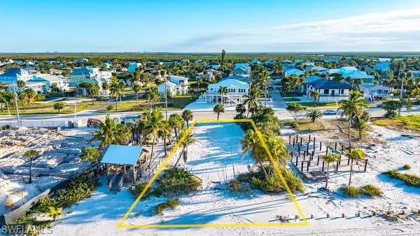 3950 Estero BLVD N-4