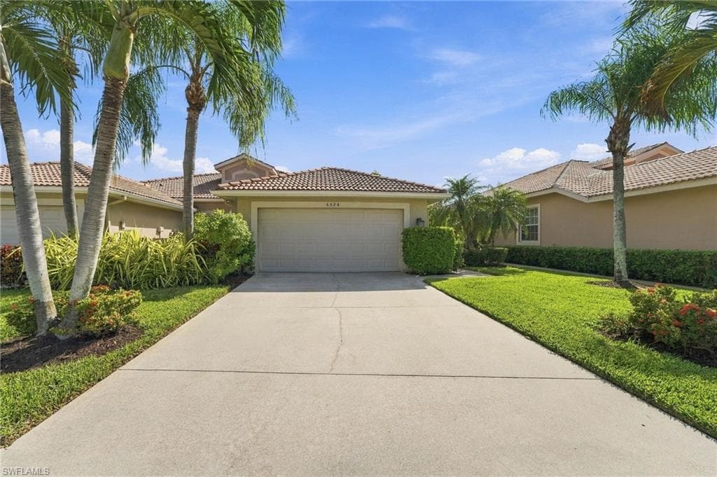 6524 Castlelawn PL 64-12
