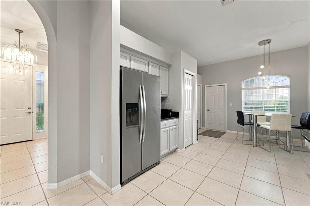 6524 Castlelawn PL 64-26
