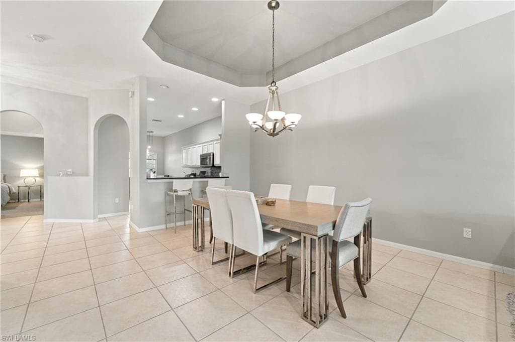 6524 Castlelawn PL 64-32