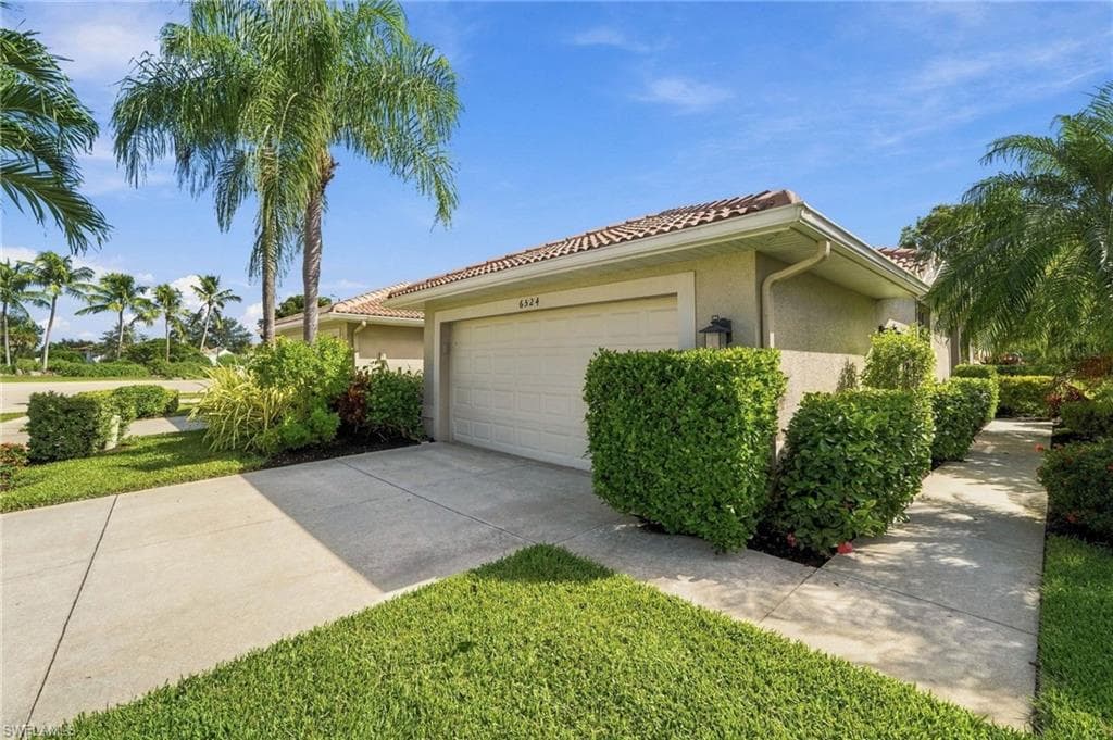 6524 Castlelawn PL 64-10