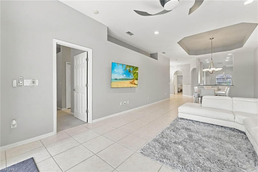 6524 Castlelawn PL 64-37