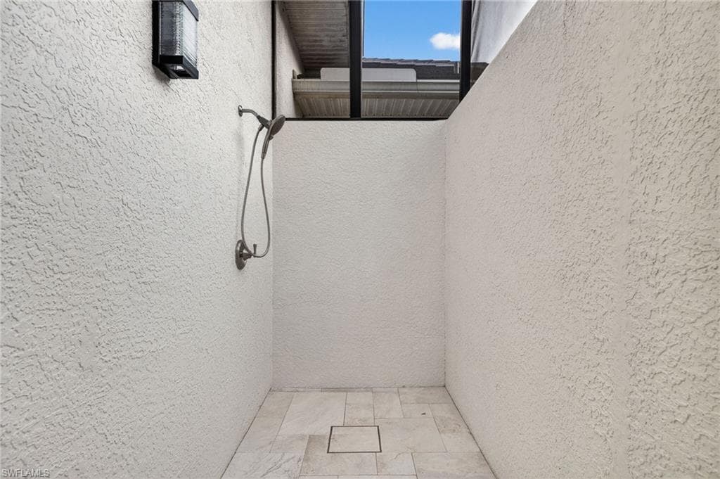 268 Cheshire WAY-29