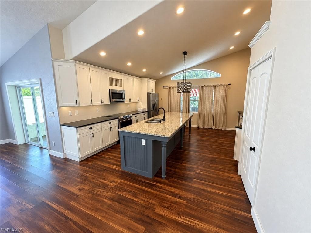 1231 Silverstrand DR-3