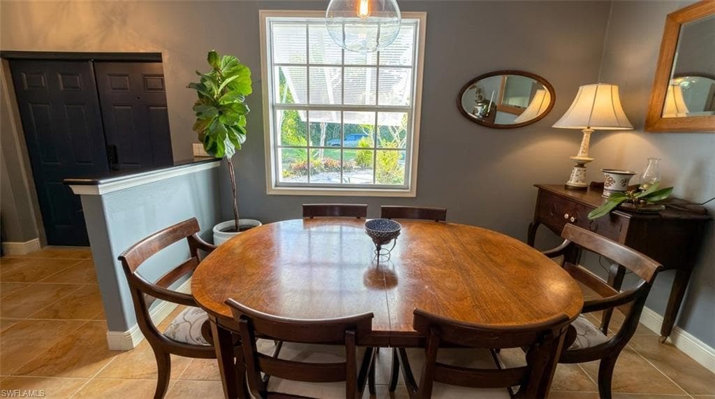 2961 20th AVE NE-12