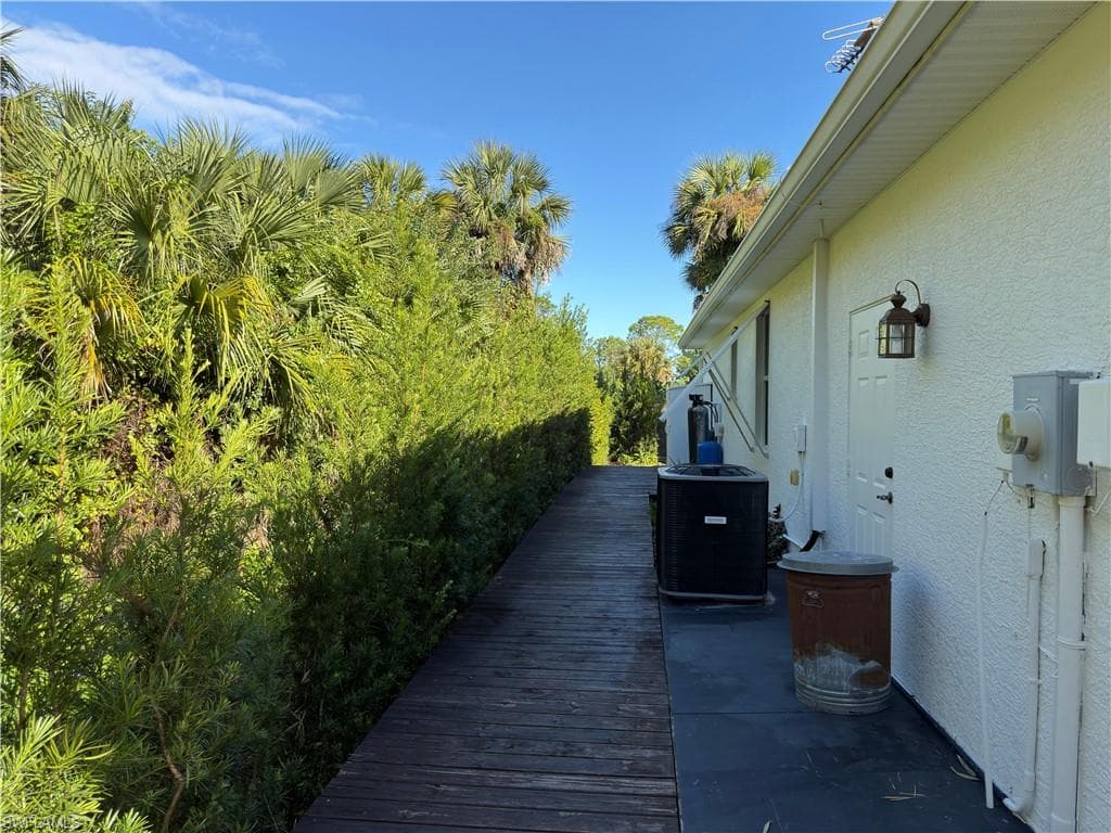 2961 20th AVE NE-3