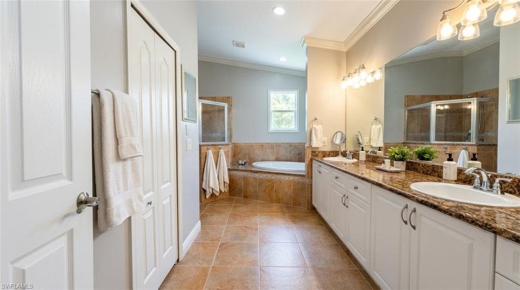 2961 20th AVE NE-28