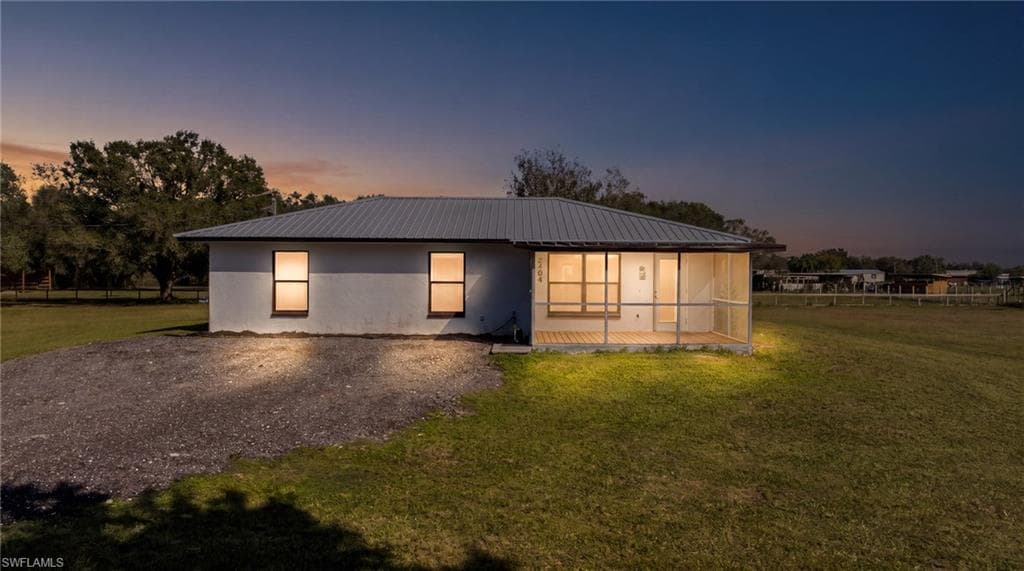 2404 Silver Lake RD-0