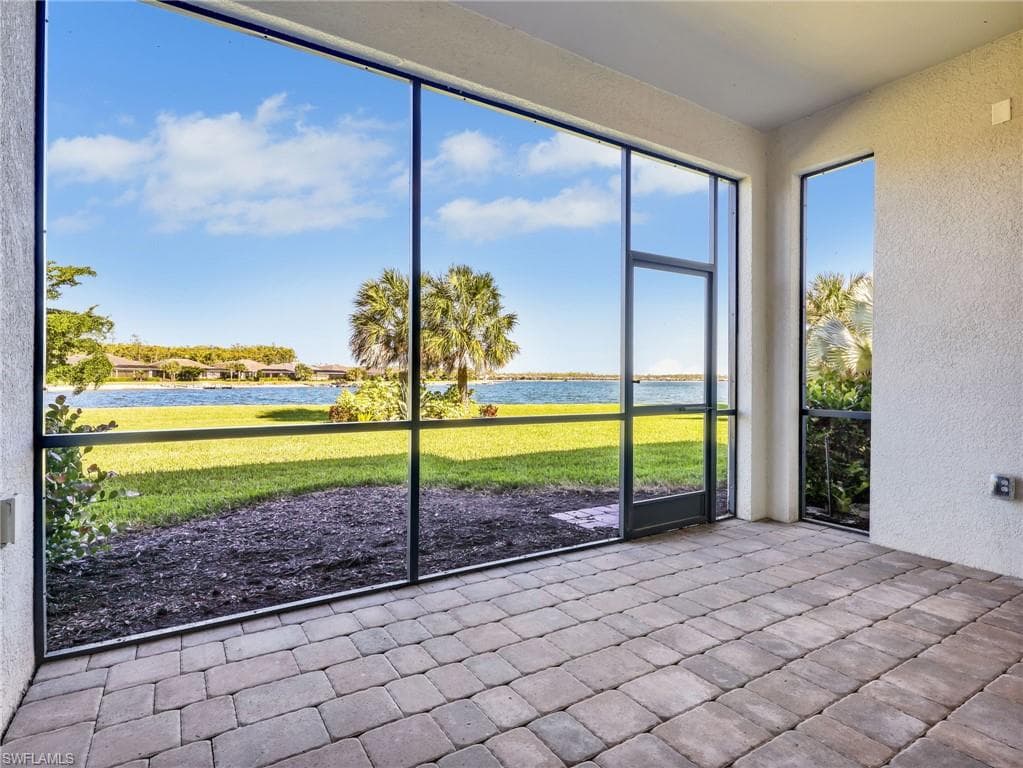 15038 Blue Bay CIR-32