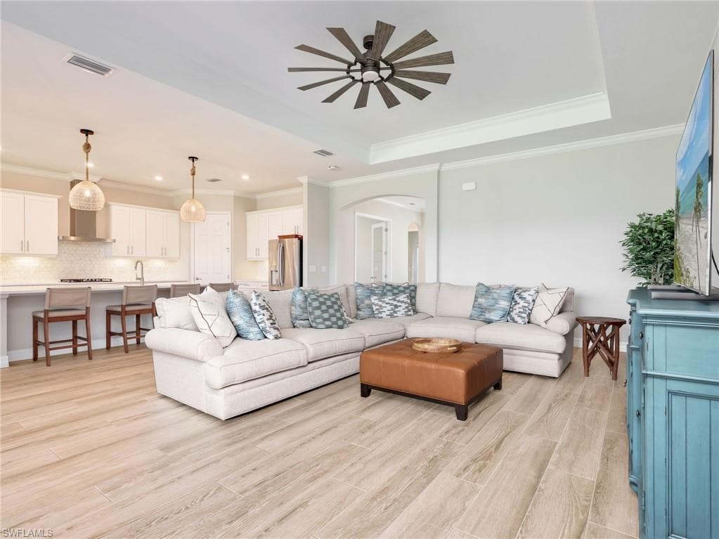 15038 Blue Bay CIR-10