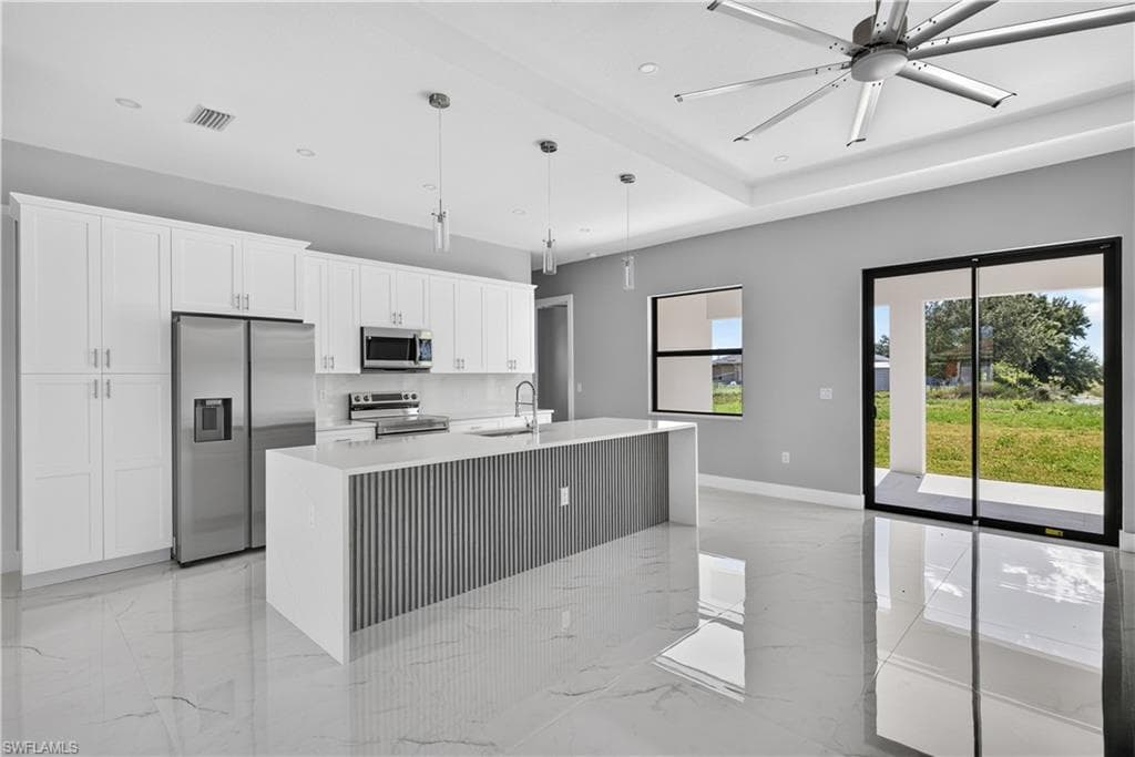 2815 15th ST SW-2