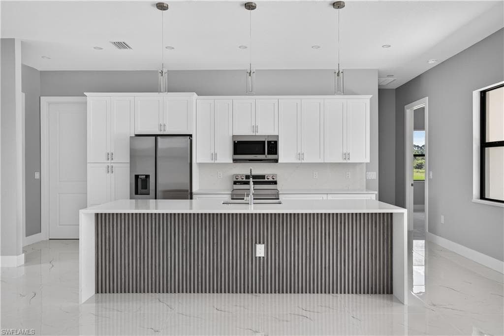 2815 15th ST SW-4