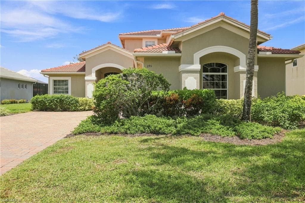 291 Saddlebrook LN-4
