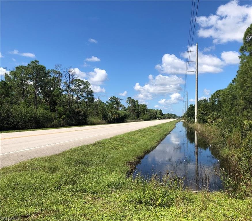 19665 Immokalee Rd, Naples, FL 34120-2