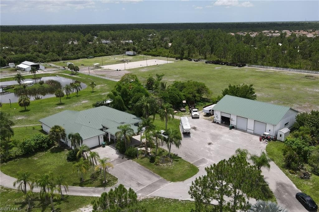 2400 Oil Well Rd, Naples, FL 34120-4