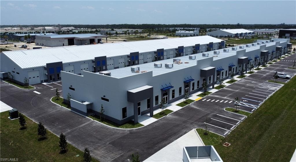 12220 Itec Haul Dr, Fort Myers, FL 33913-12