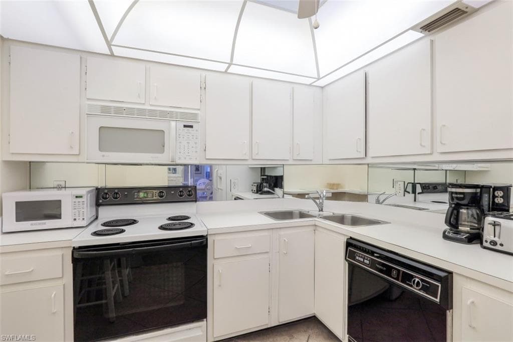 380 Seaview Ct 1108, Marco Island, FL 34145-8