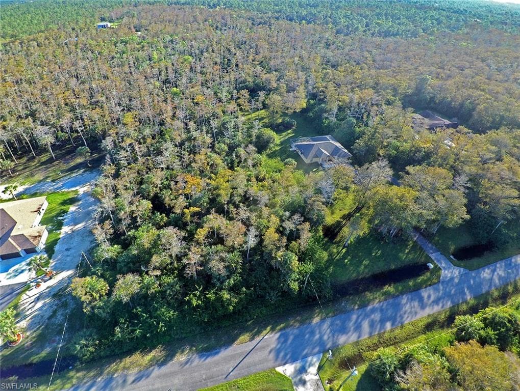 37th Ave NE, Naples, FL 34120-13
