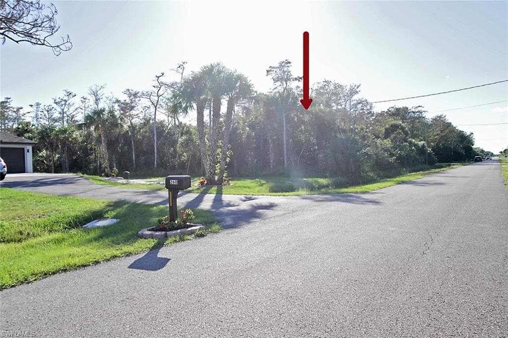 37th Ave NE, Naples, FL 34120-6