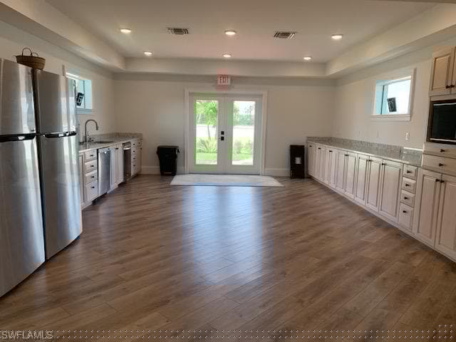 4073 Skyway Dr Lot#32, Naples, FL 34112-13