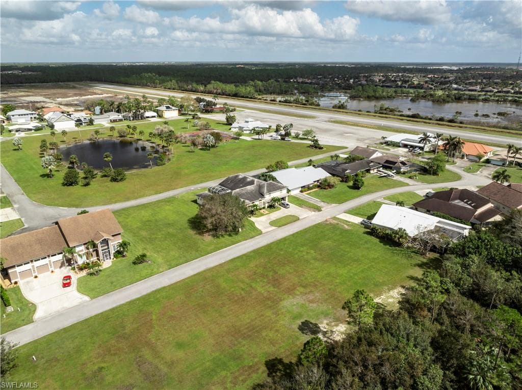 4073 Skyway Dr Lot#32, Naples, FL 34112-15