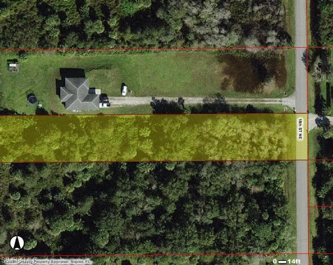 18th St NE, Naples, FL 34120-1