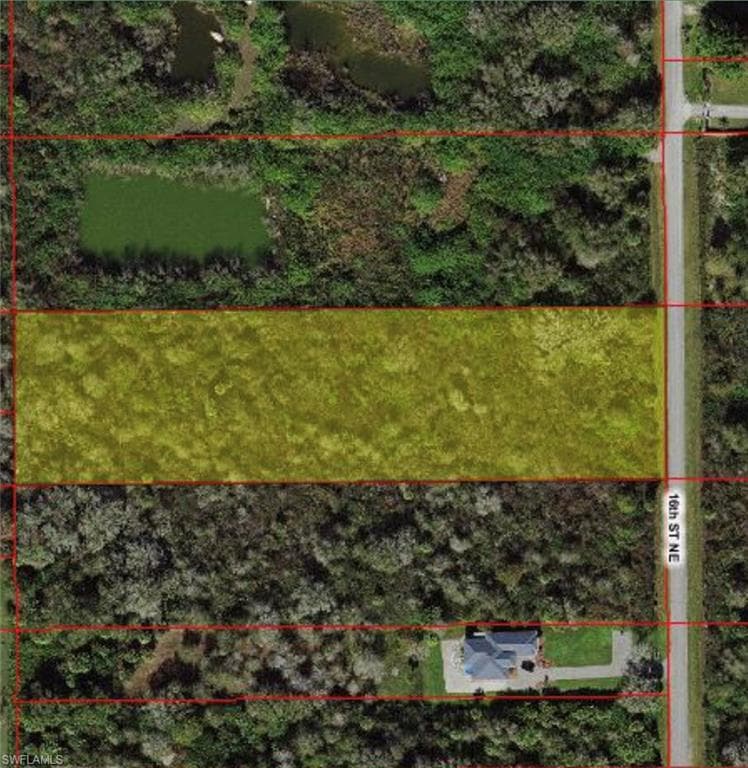 16th St NE, Naples, FL 34120-2