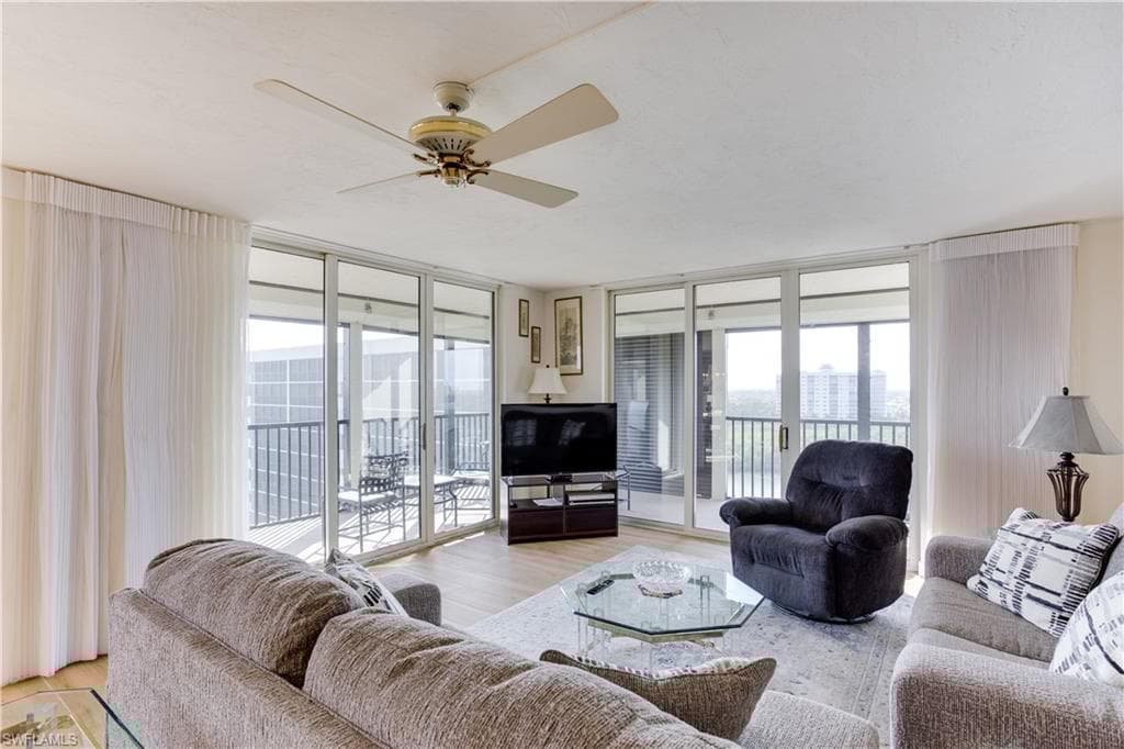 15 Bluebill Ave 1006, Naples, FL 34108-13