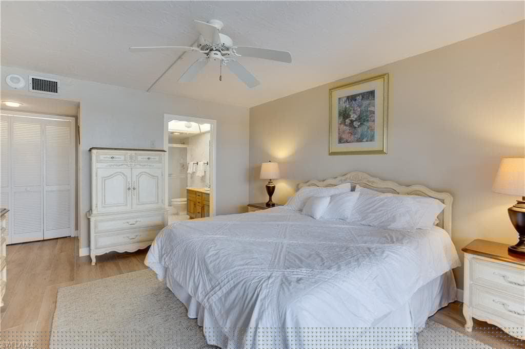 15 Bluebill Ave 1006, Naples, FL 34108-21