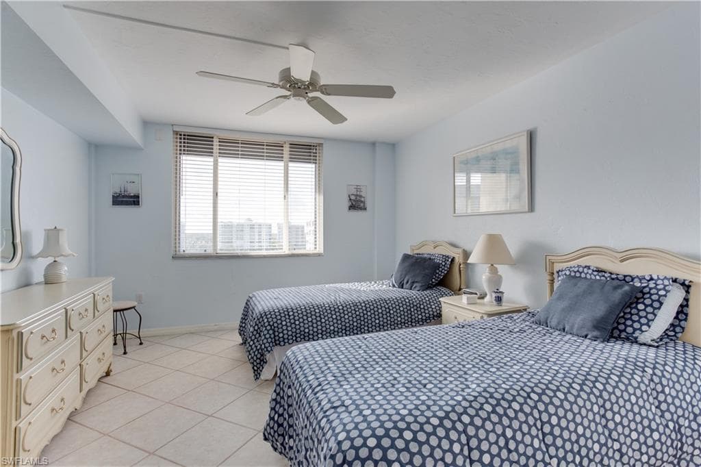 15 Bluebill Ave 1006, Naples, FL 34108-24