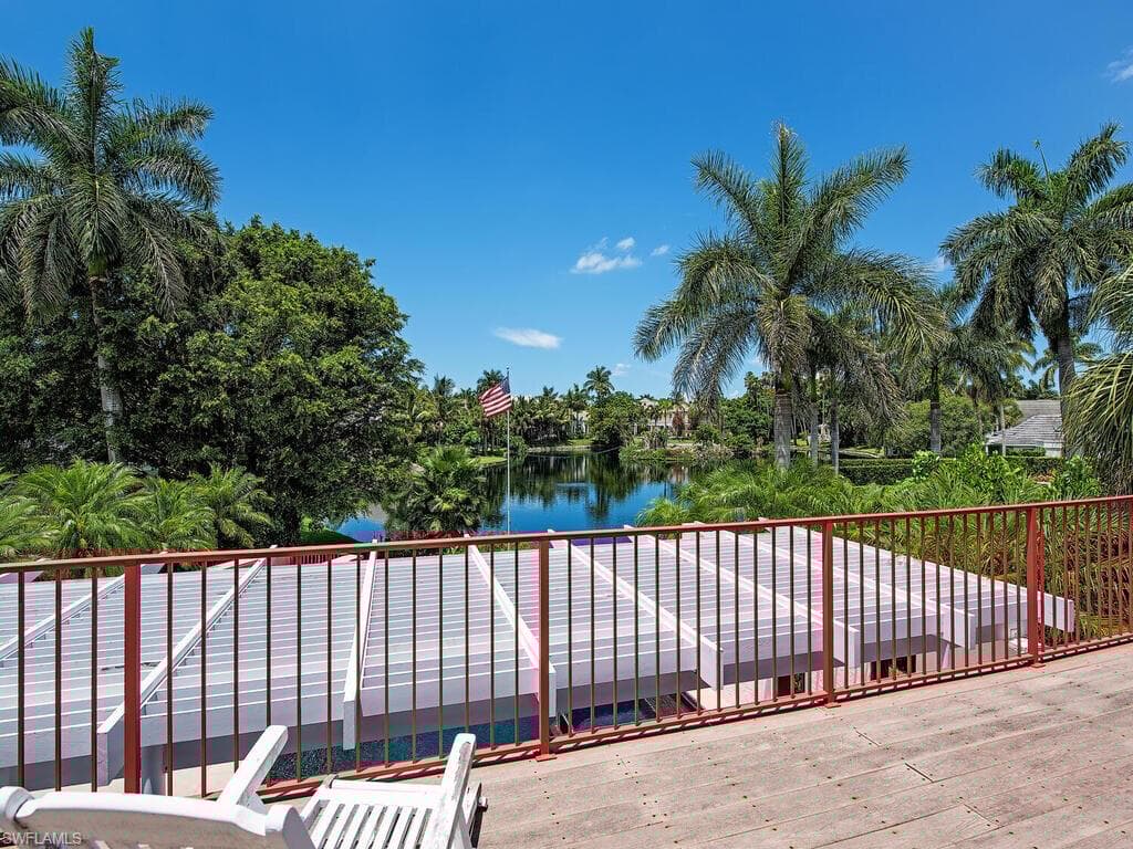 2680 Lantern Ln, Naples, FL 34102-20