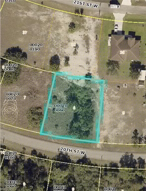 3912 20th St W, Lehigh Acres, FL 33971-2
