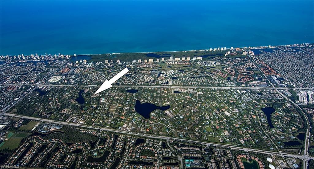 117 West St, Naples, FL 34108-25