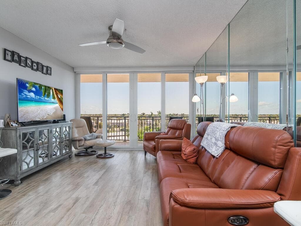 180 Seaview Ct 612, Marco Island, FL 34145-6