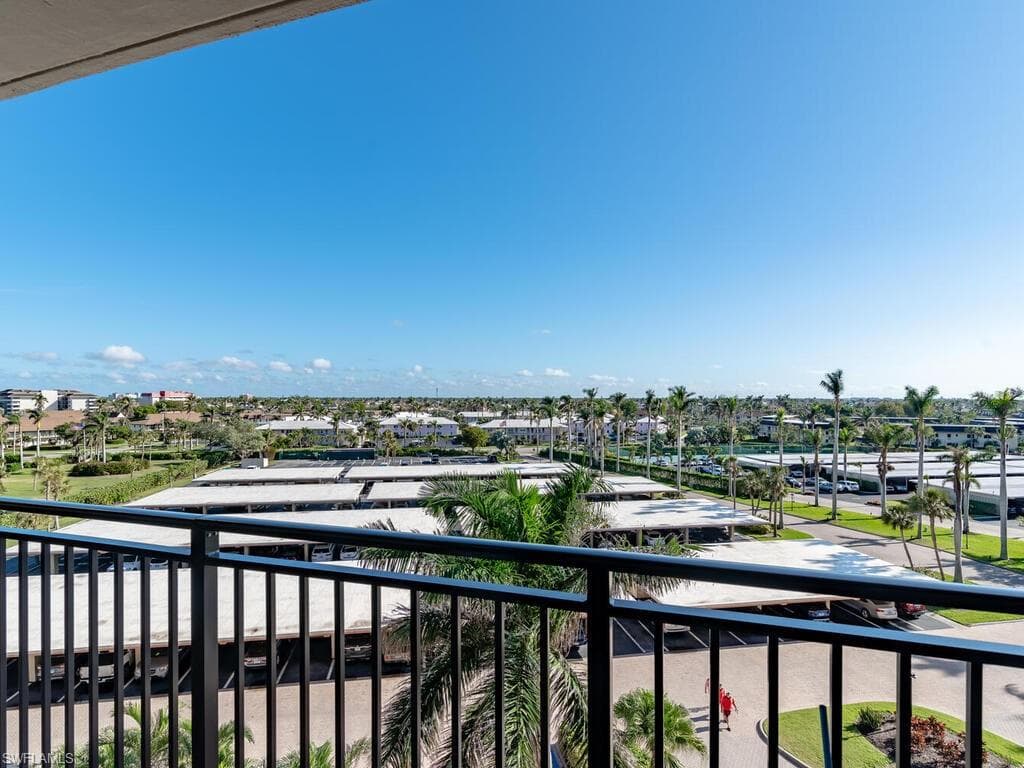 180 Seaview Ct 612, Marco Island, FL 34145-7