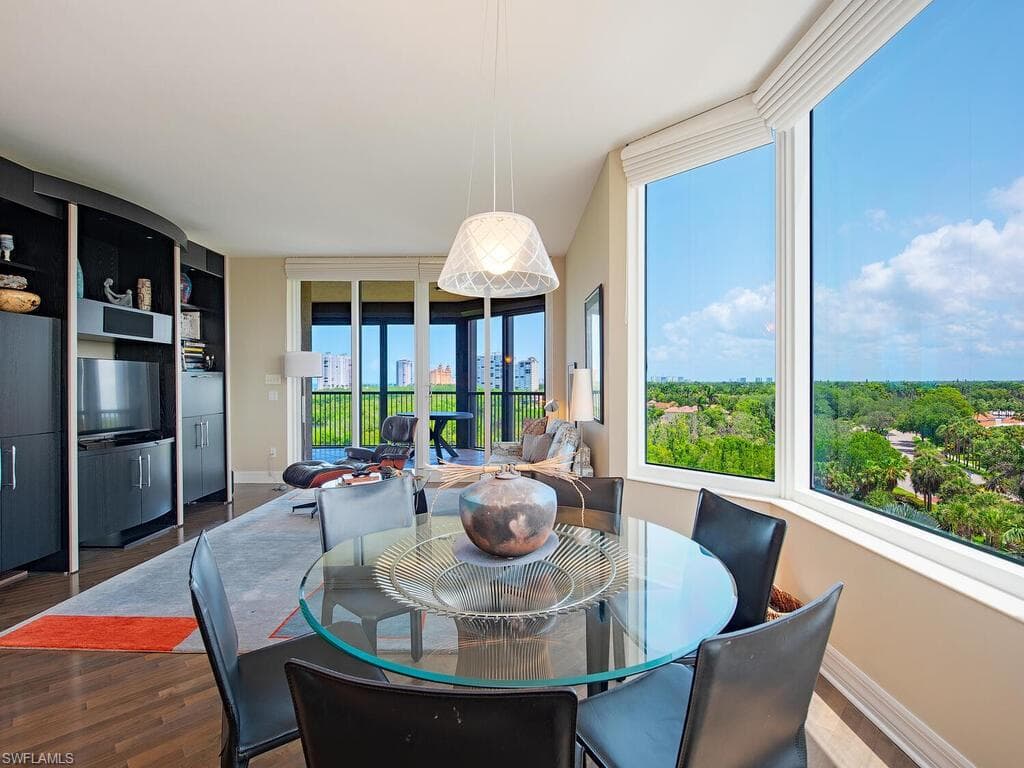7575 Pelican Bay Blvd 608, Naples, FL 34108-10