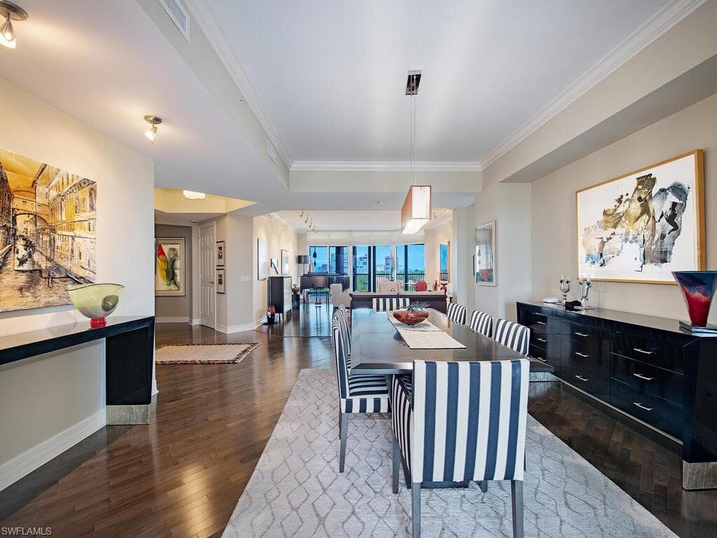 7575 Pelican Bay Blvd 608, Naples, FL 34108-5