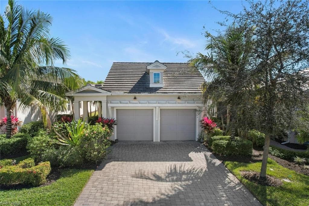14166 Nautica Ct, Naples, FL 34114-1