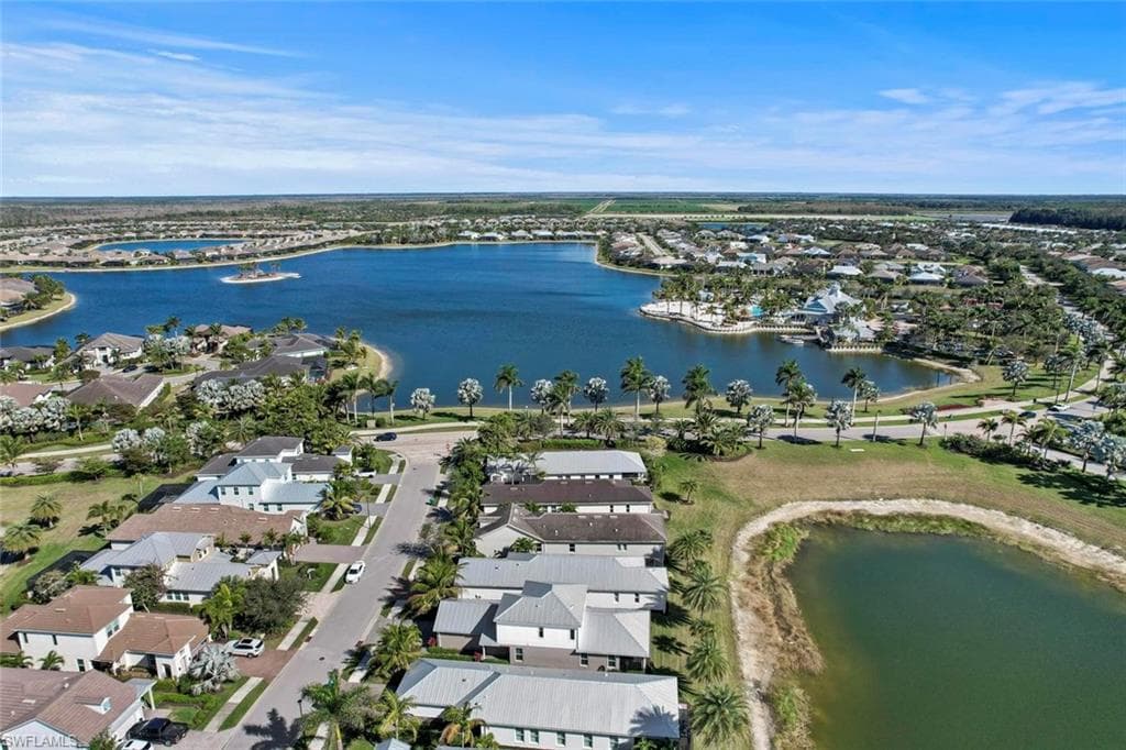 14166 Nautica Ct, Naples, FL 34114-45