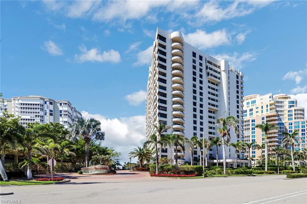 4451 Gulf Shore Blvd N 203, Naples, fl 34103-1