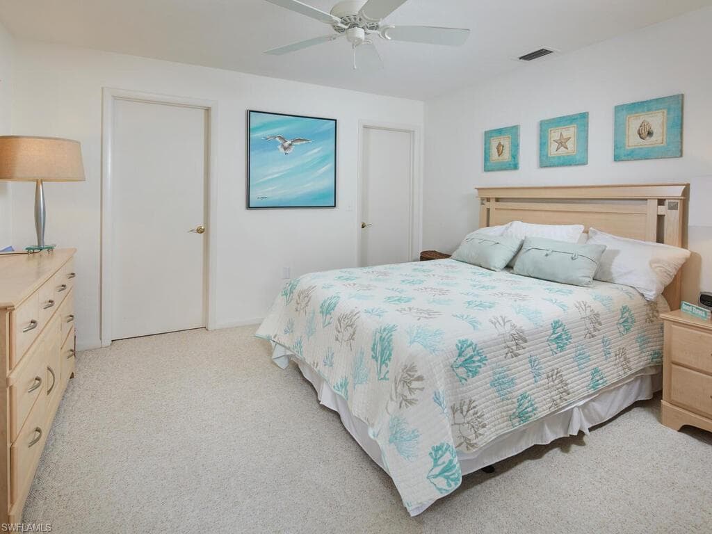 415 10th Ave S 7, Naples, FL 34102-14