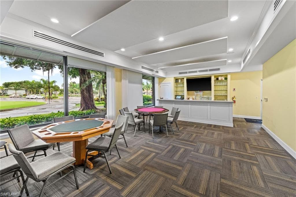 200 Palm Dr 43-7, Naples, FL 34112-25