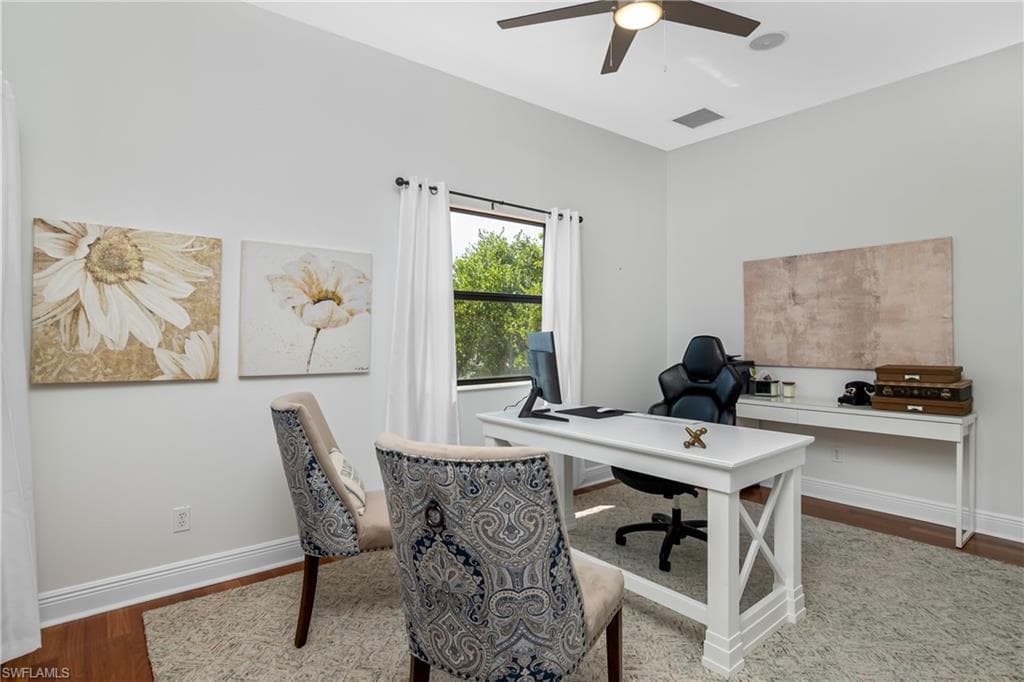 790 Broad Ct N, Naples, FL 34102-35