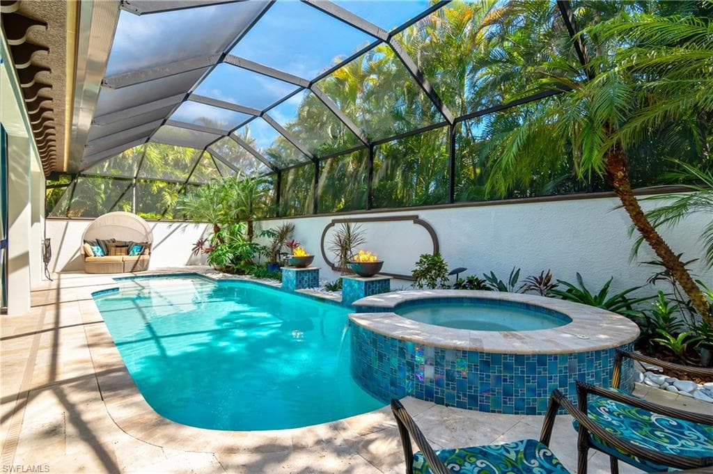 790 Broad Ct N, Naples, FL 34102-4