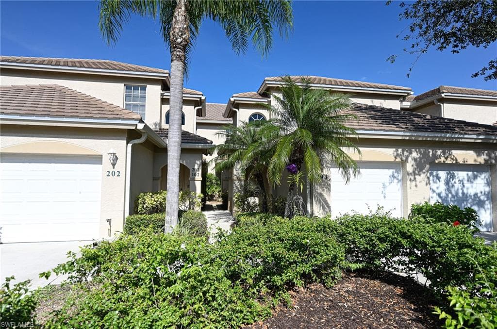25130 Sandpiper Greens Ct 203, Bonita Springs, FL 34134-3